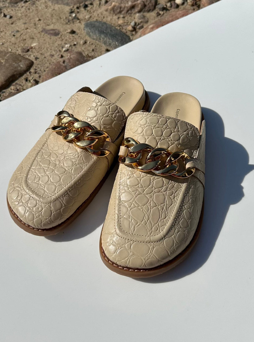 Copenhagenshoes Sko Copenhagenshoes - Dollar loafer, Limited Edition - Beige/Gold