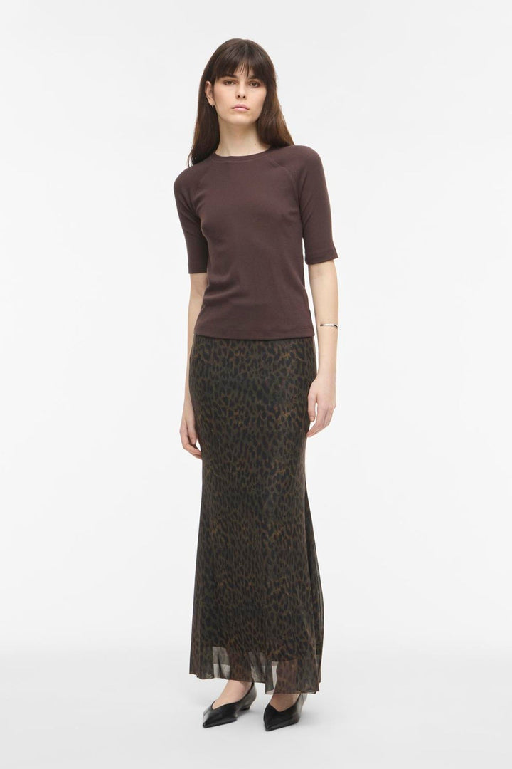 Rouge Edit - T-shirt - Seal Brown - Rouhelena Mae