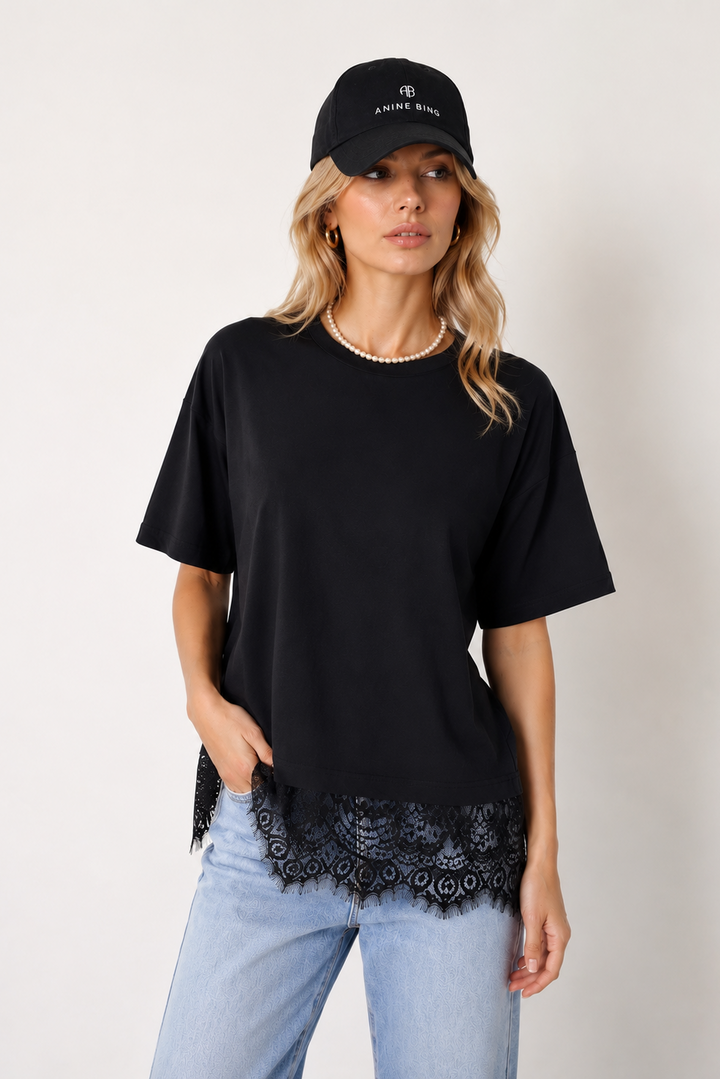 Sassy Copenhagen - T-shirt m. blonder - Sort - Kiki
