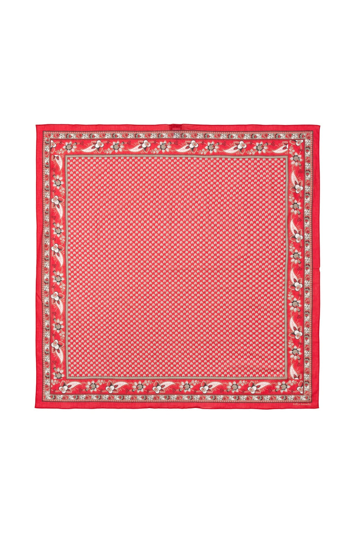 Lollys Laundry JennaLL Big Scarf in red, made of 100% cotton, featuring a floral and geometric pattern, shown flat.