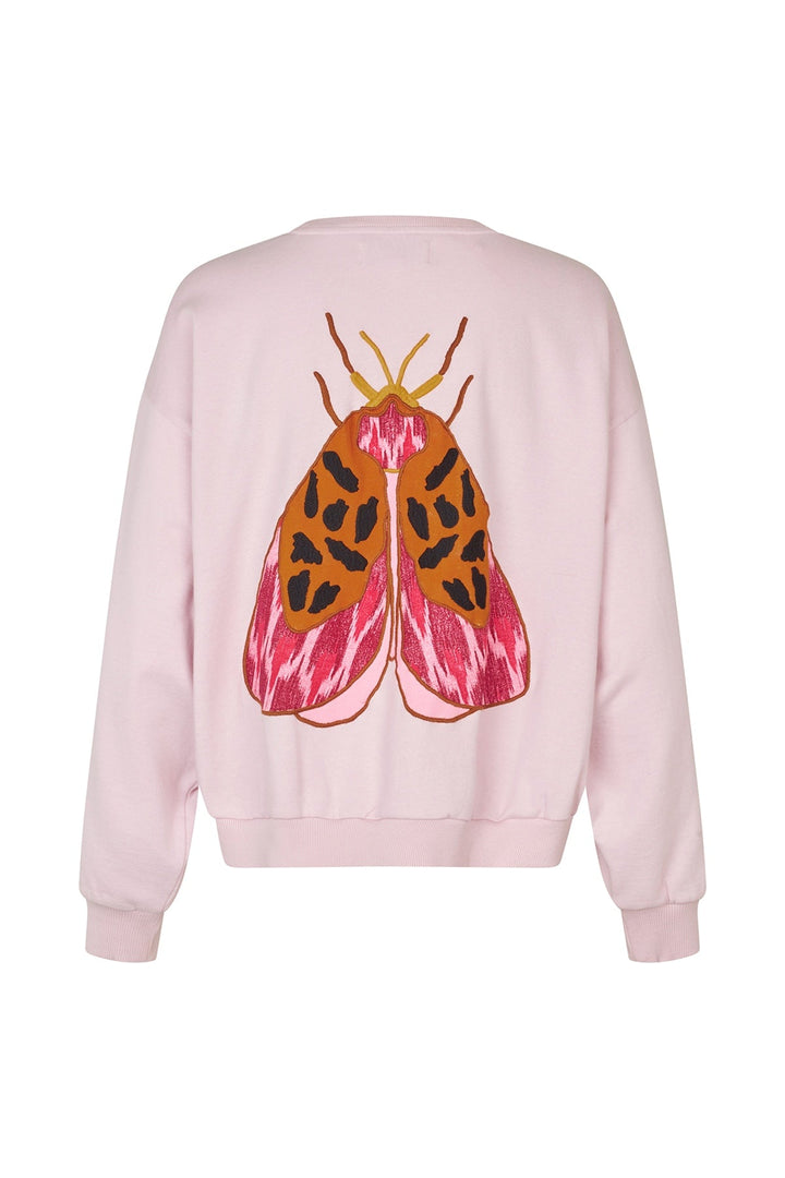 Lollys Laundry SydneyLL Butterfly Sweatshirt LS in light pink, featuring an embroidered butterfly design on the back, shown f