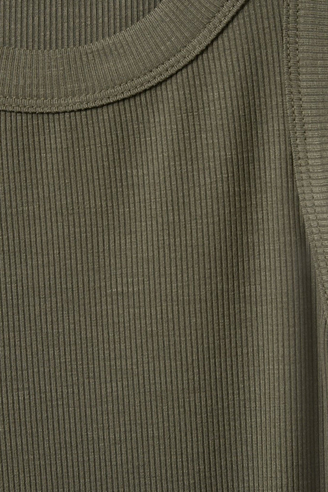 Sofie Schnoor - Top - Army Green - Jullie