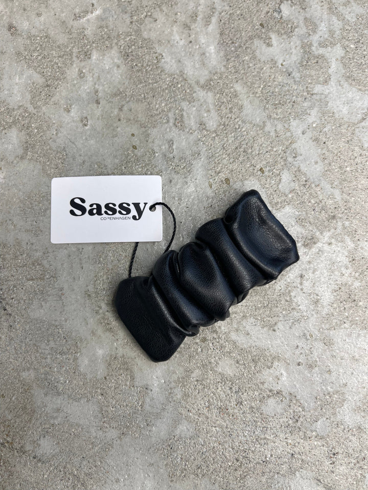 Sassy Copenhagen Accessories Sassy Copenhagen - Læder spænde - Cami Sort
