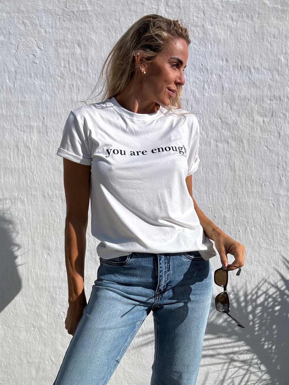 Sassy Copenhagen t-shirts & toppe Statement t-shirt - You are enough - Saga - Sassy Copenhagen